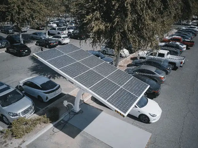 Cargar tu Coche Eléctrico con Fotovoltaica vs Red